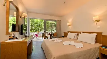 Minos Hotel