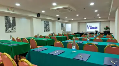 Minos Hotel