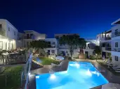 MINOS VILLAGE CHQ