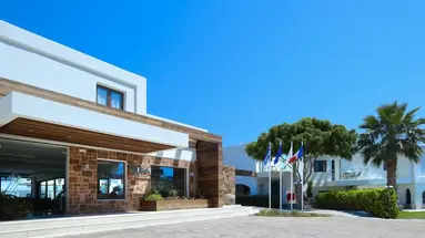 MINOS VILLAGE CHQ