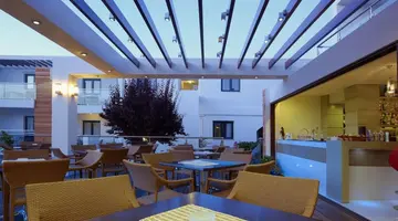 MINOS VILLAGE CHQ