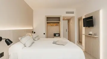 Minura Cala Galdana & Apartamentos D’Aljandar