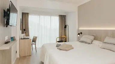 Minura Cala Galdana & Apartamentos D’Aljandar