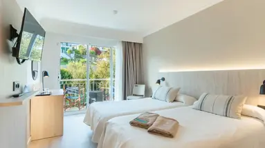 Minura Cala Galdana & Apartamentos D’Aljandar