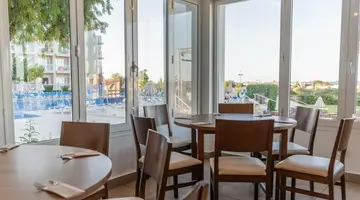 Minura Sur Menorca Hotel Suites & Waterpark