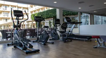 Minura Sur Menorca Hotel Suites & Waterpark