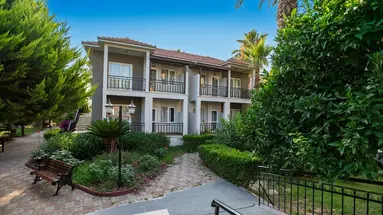 Mir’Amor Garden Resort