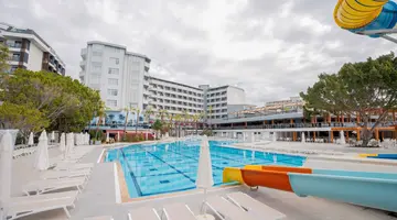 MIRA MERIDIA BEACH RESORT HOTEL