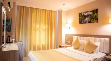MIRA MERIDIA BEACH RESORT HOTEL