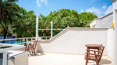 MIRA MERIDIA BEACH RESORT HOTEL