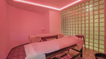 MIRA MERIDIA BEACH RESORT HOTEL