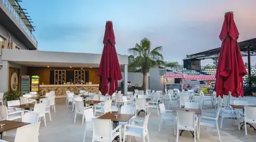 MIRA MERIDIA BEACH RESORT HOTEL