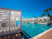 Mira Meridia Beach Resort Hotel