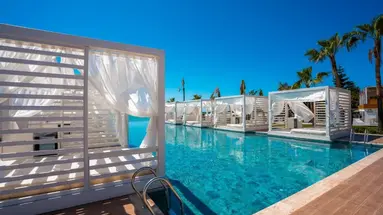 Mira Meridia Beach Resort Hotel