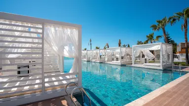 MIRA MERIDIA BEACH RESORT HOTEL