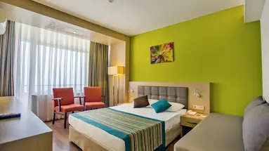 MIRA MERIDIA BEACH RESORT HOTEL