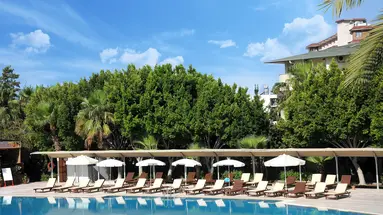 MIRA MERIDIA BEACH RESORT HOTEL