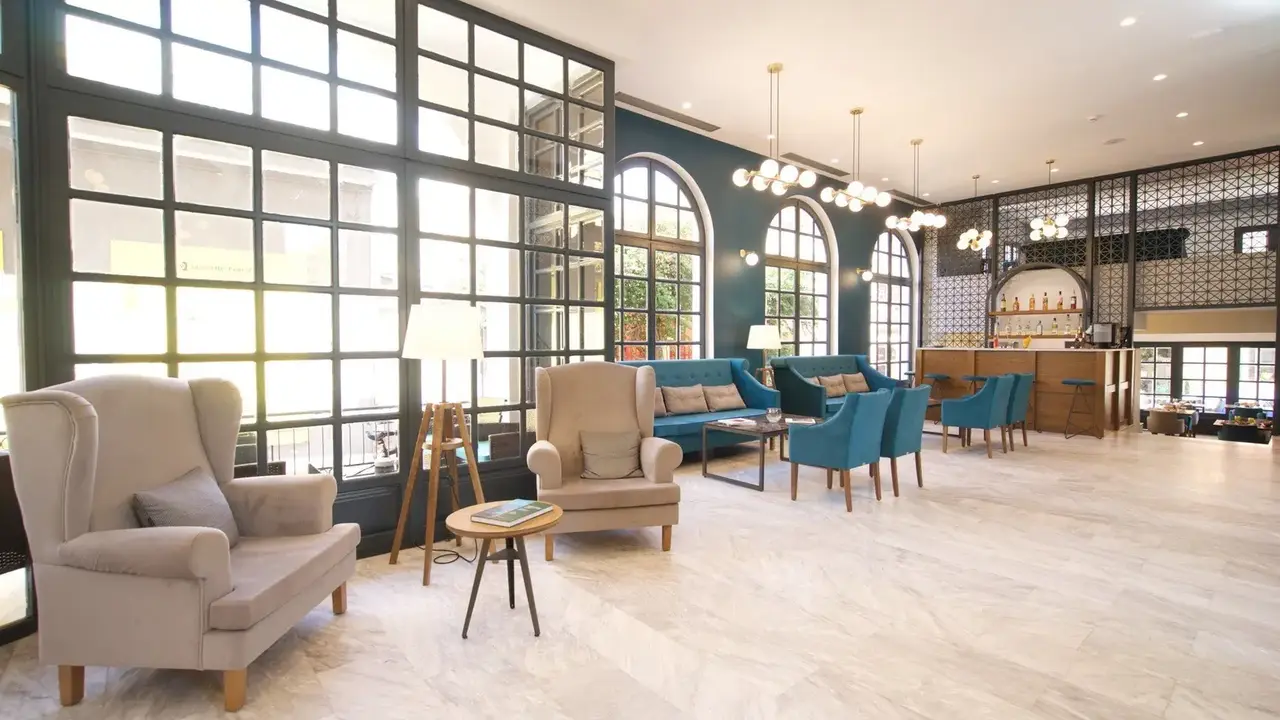 Mirabel City Center Hotel
