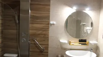 Mirabelle Hotel