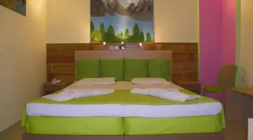 Mirabelle Hotel