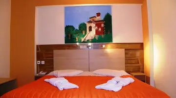 Mirabelle Hotel