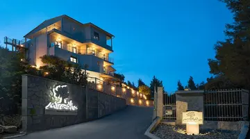 Mirabilia boutique hotel
