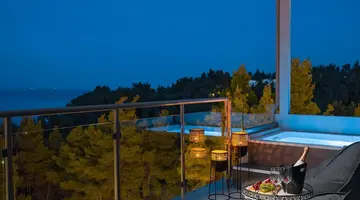 Mirabilia boutique hotel