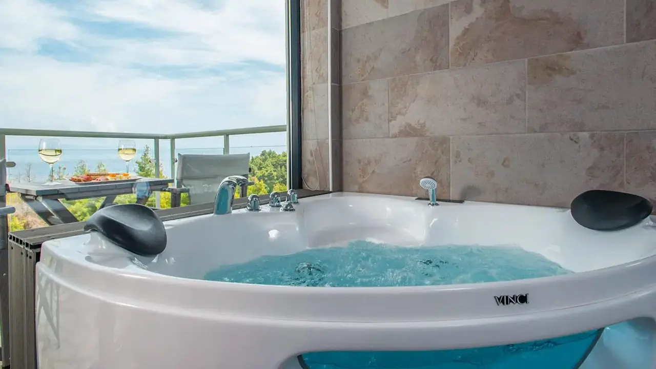 Mirabilia boutique hotel