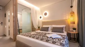 Mirablue Deluxe Residences