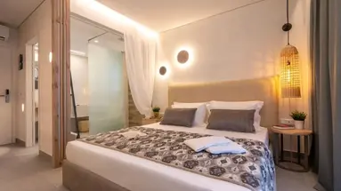 Mirablue Deluxe Residences