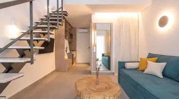Mirablue Deluxe Residences