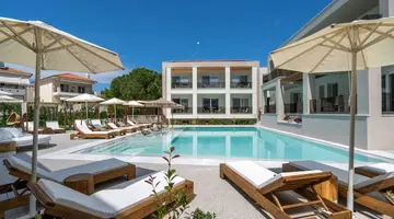 Mirablue Deluxe Residences