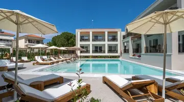 Mirablue Deluxe Residences
