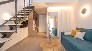 Mirablue Deluxe Residences