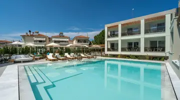 Mirablue Deluxe Residences