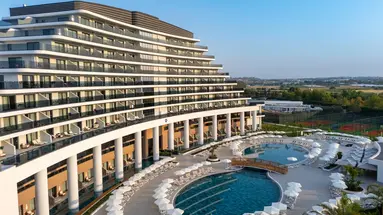 Miracle Resort Hotel