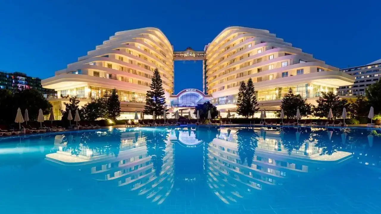 MIRACLE RESORT HOTEL