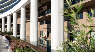 Miracle Resort Hotel