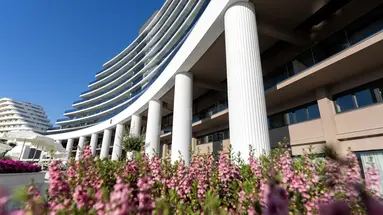 Miracle Resort Hotel