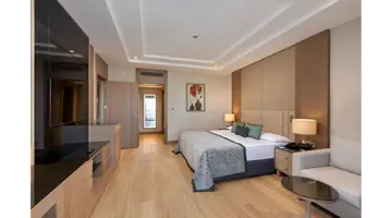 MIRACLE RESORT HOTEL