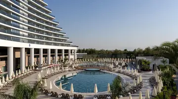 Miracle Resort Hotel