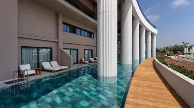 Miracle Resort