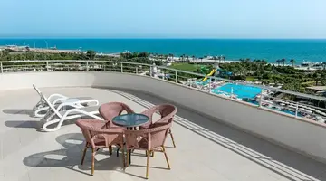 Miracle Resort