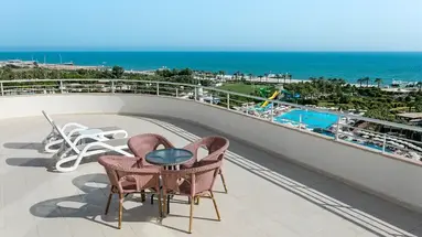Miracle Resort