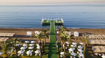 MIRACLE RESORT
