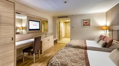 Miracle Resort