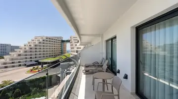 Miracle Resort