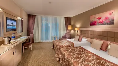 Miracle Resort