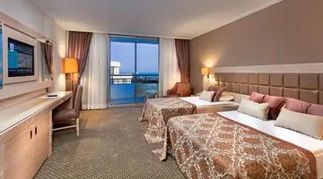 MIRACLE RESORT