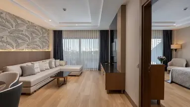 Miracle Resort